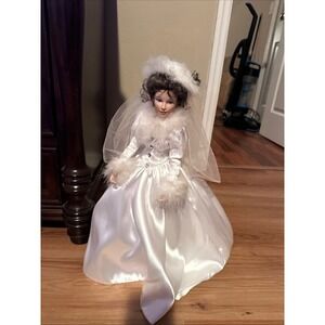 Vintage Porcelain Bride Doll White Satin Gown Veil Faux Fur Victorian